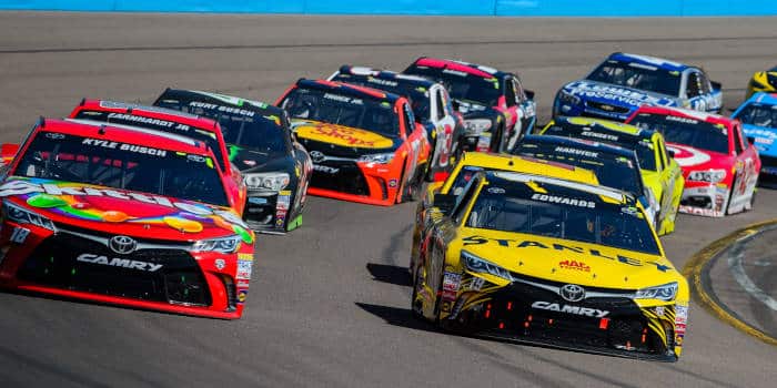 โอกาสการชนะ 2025 Food City 500 NASCAR ราคา และการทำนายเวลา