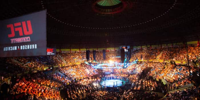 โครี แซนด์เฮเกน ปะทะ เดอีเวซอน ฟิเกียเรโด UFC เด โมยนส์ ออดด์ ราคา เวลา และการทำนาย