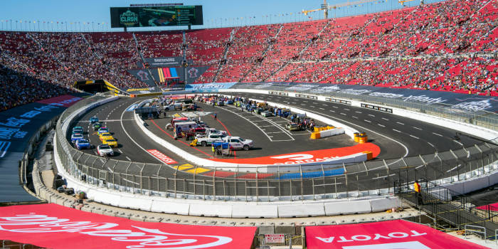 2025 Wurth 400 โอดด์ NASCAR โอกาสการเดิมพัน เวลา และการทำนาย