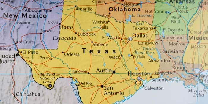 ผู้ควบคุมใน Texas ลดความเข้มงวดในการขายตั๋วผ่านระบบออนไลน์ของบริษัทขนส่ง